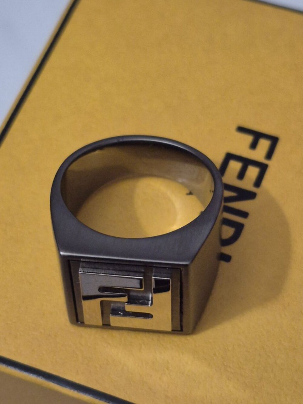 Silver ring - Picture 11 of 14